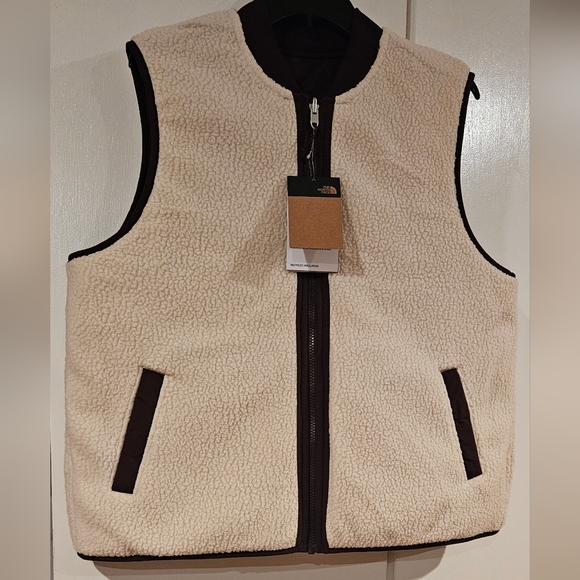 North Face Women's Reversible Vest - Picture 1 of 6